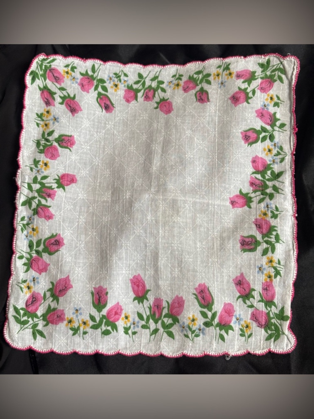 Vintage Floral Handkerchief Set - Pink, Red, Green, Blue - Picture 4 of 5